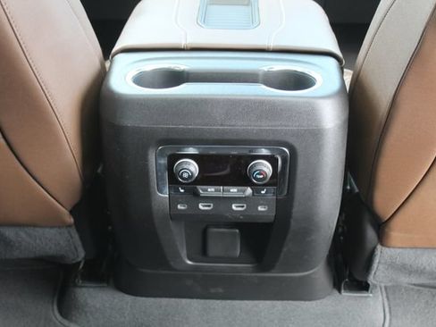 Used 2024 Chevrolet Tahoe High Country w/ Advanced Technology Package AWD/4WD image 23