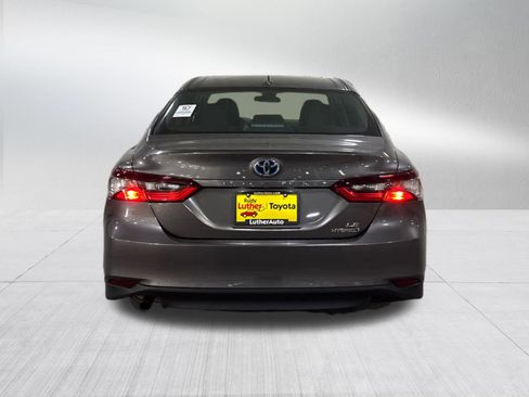 Certified 2022 Toyota Camry LE FWD image 5