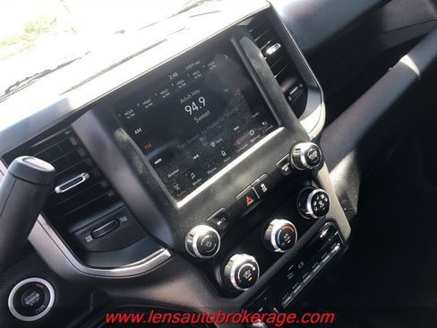 Used 2021 RAM 3500 Tradesman w/ Snow Chief Group AWD/4WD image 17