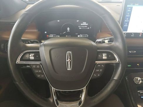 Used 2023 Lincoln Nautilus Reserve AWD/4WD image 15