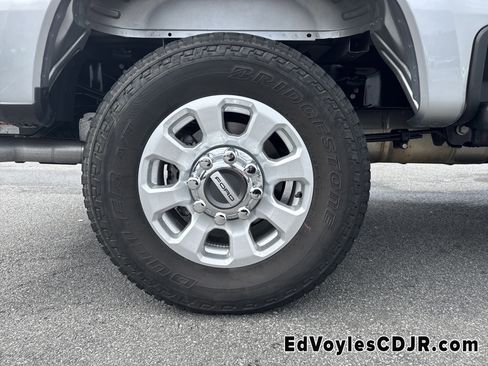 Used 2024 Ford F250 XLT w/ FX4 Off-Road Package image 22