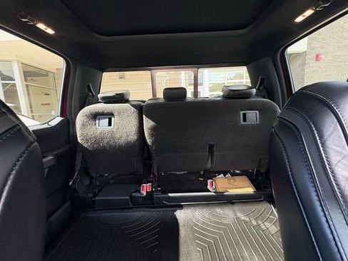 Used 2015 Ford F150 Platinum w/ Equipment Group 701A Luxury image 6