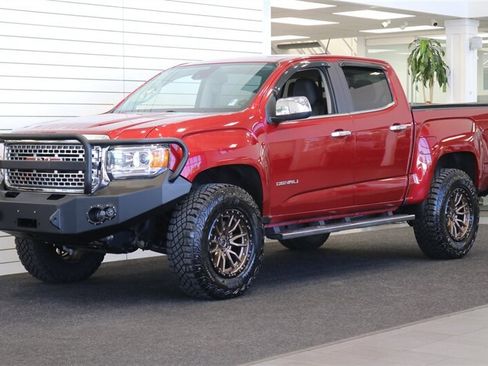 Used 2020 GMC Canyon Denali AWD/4WD image 3