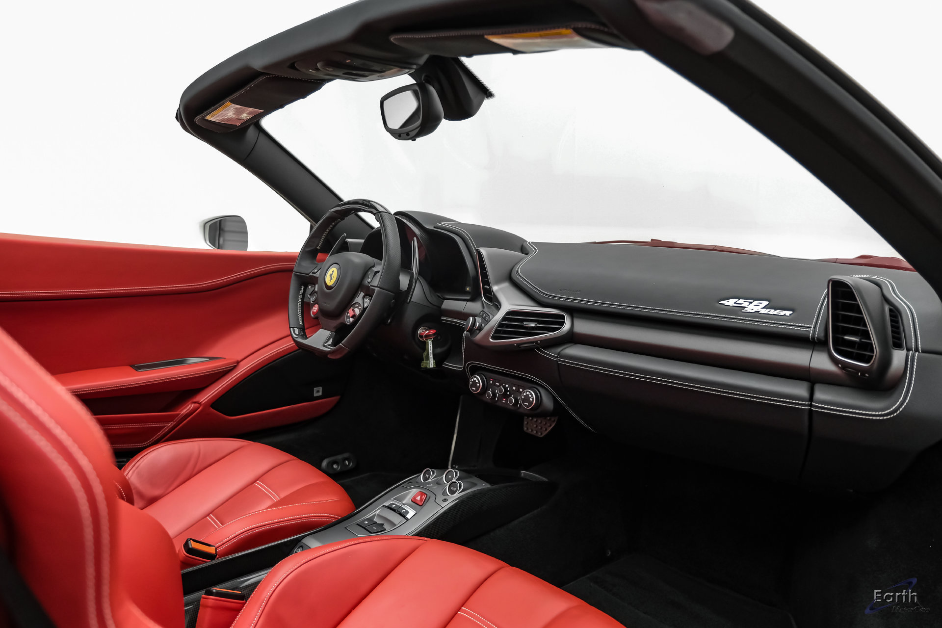 Used 2015 Ferrari 458 Spider RWD image 64