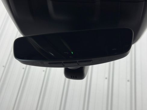 Used 2025 Porsche Taycan 4S image 38