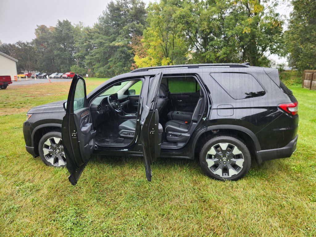 Used 2026 Honda Pilot Elite image 10