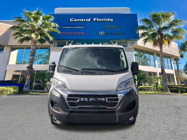 Used 2025 RAM ProMaster 2500 w/ U-Haul Equipment Group FWD image 3