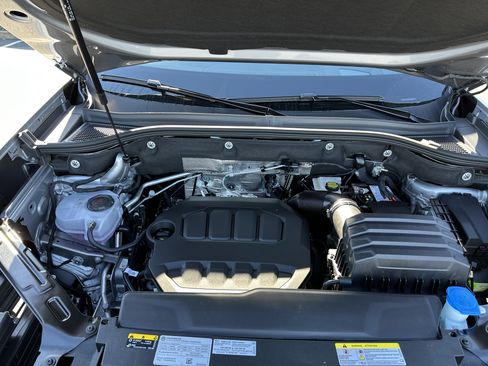 New 2026 Volkswagen Atlas Cross Sport SEL R-Line image 28