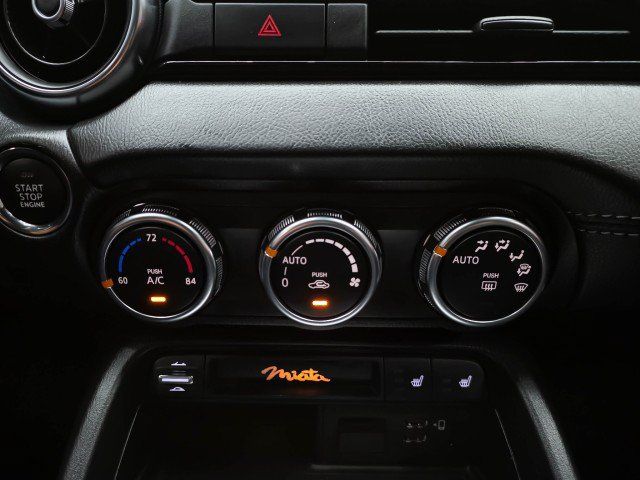 Used 2022 MAZDA MX-5 Miata RF Grand Touring w/ Weather Package RWD image 23