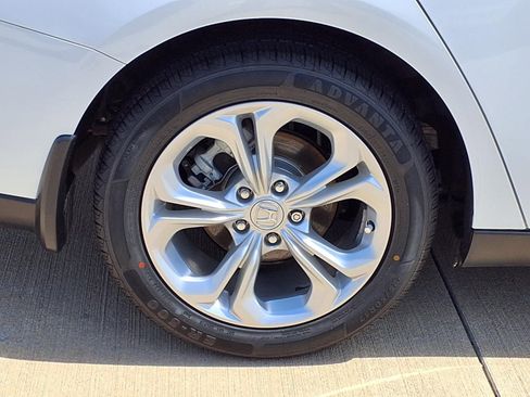 Used 2024 Honda Accord LX image 25