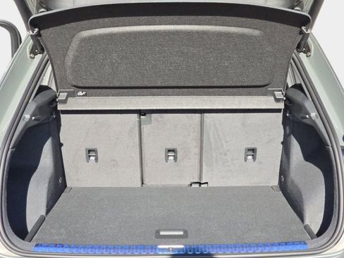 Certified 2025 Audi Q3 2.0T Premium w/ Convenience Package image 12