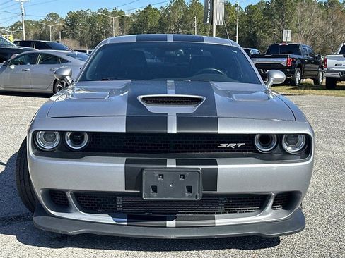 Used 2016 Dodge Challenger SRT Hellcat image 2