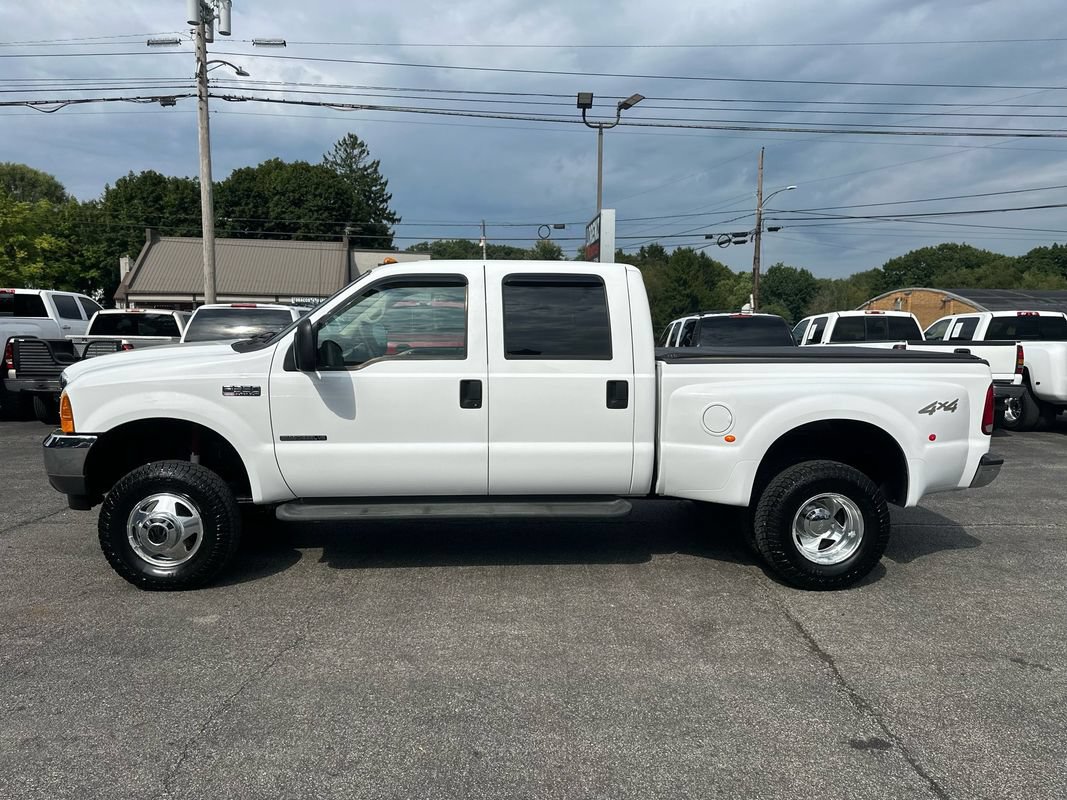 Used 2001 Ford F350 4x4 Crew Cab DRW Super Duty image 2