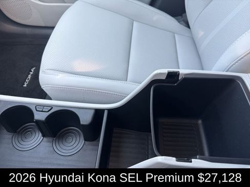 Used 2026 Hyundai Kona SEL Premium FWD image 30