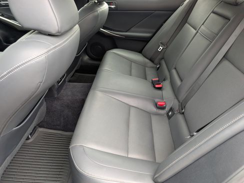 Used 2014 Lexus IS 250 AWD w/ Navigation Package image 11