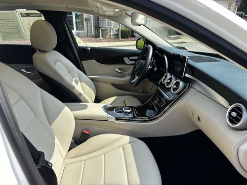 Used 2018 Mercedes-Benz C 300 4MATIC Sedan w/ Premium Package image 25