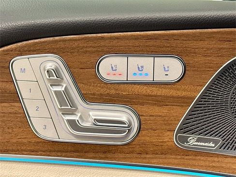 Certified 2022 Mercedes-Benz GLS 450 4MATIC w/ AMG Line Exterior image 21