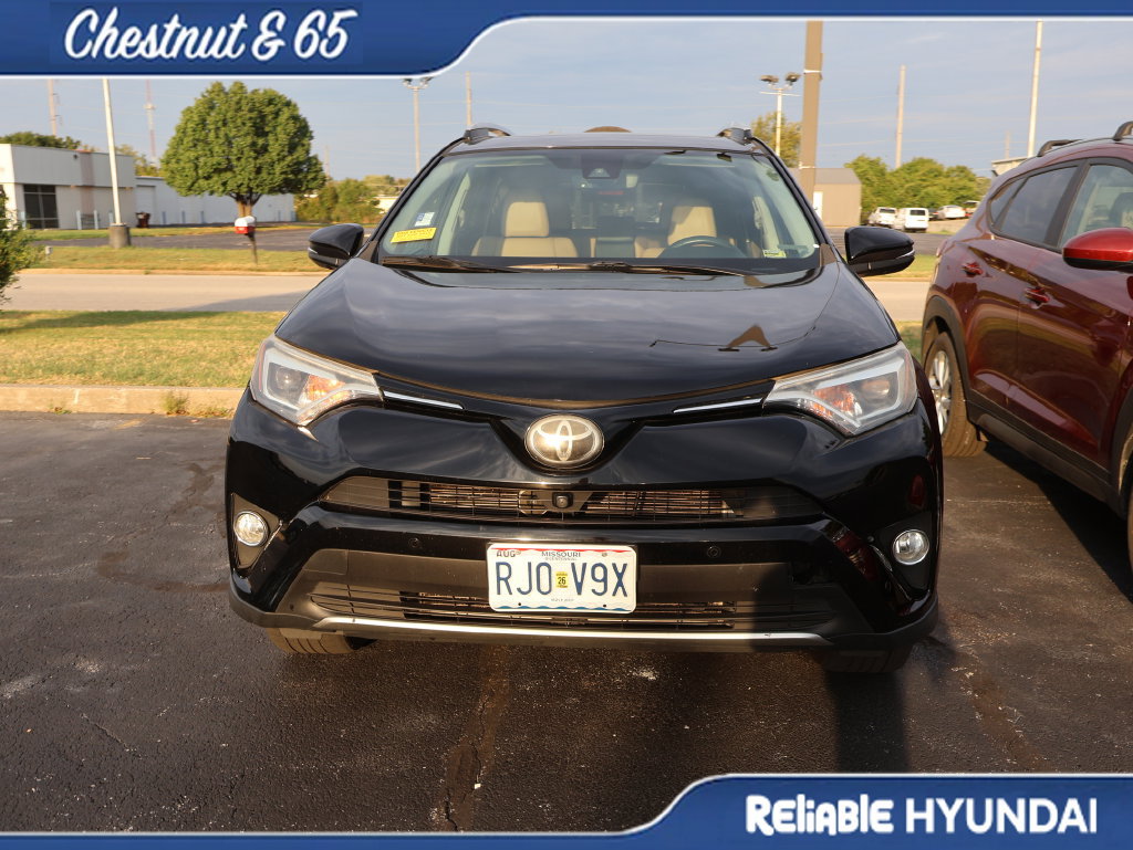 Used 2016 Toyota RAV4 Limited AWD/4WD image 7