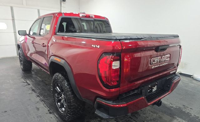 Used 2024 GMC Canyon Elevation w/ Convenience Package AWD/4WD image 4