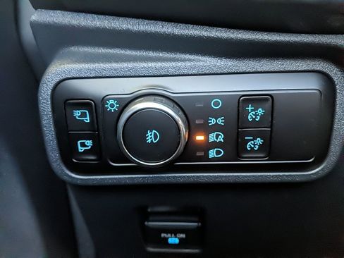 Used 2025 Ford Bronco Outer Banks image 24