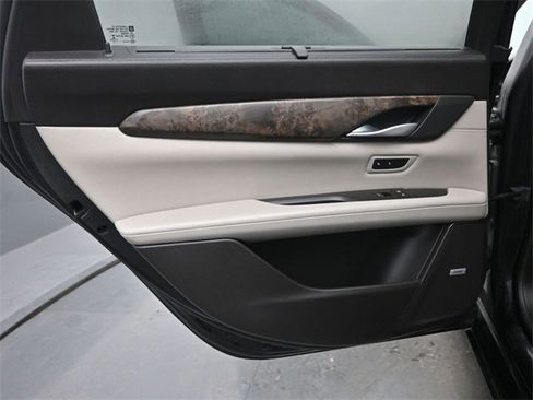 Used 2016 Cadillac CT6 Luxury image 14