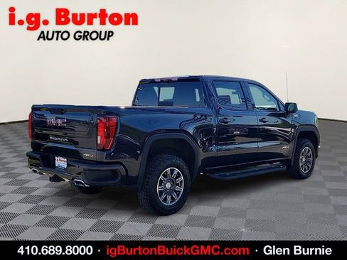 Used 2024 GMC Sierra 1500 AT4 w/ Technology Package AWD/4WD image 4