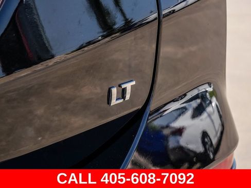 Used 2023 Chevrolet Equinox LT w/ Driver Convenience Package FWD image 11