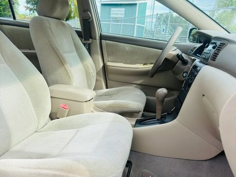 Used 2007 Toyota Corolla CE FWD image 11
