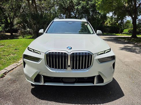 Used 2026 BMW X7 xDrive40i AWD/4WD image 2