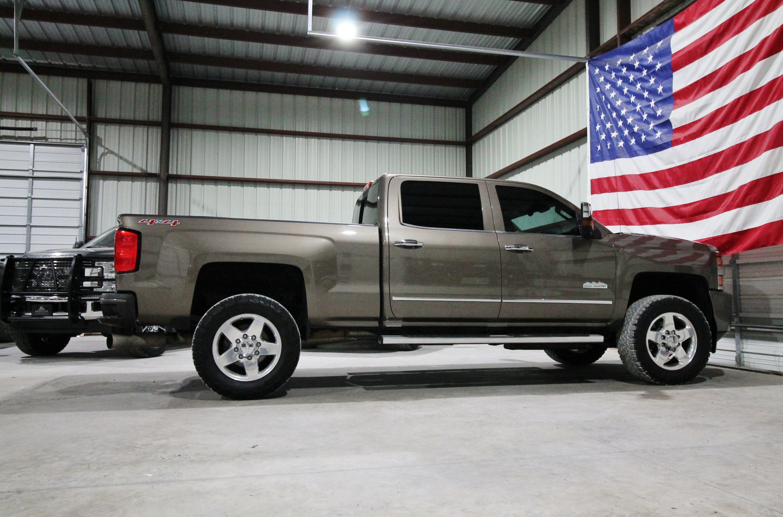 Used 2015 Chevrolet Silverado 2500 High Country w/ Duramax Plus Package AWD/4WD image 14
