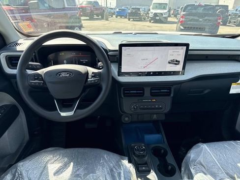 New 2026 Ford Maverick XLT AWD/4WD image 5