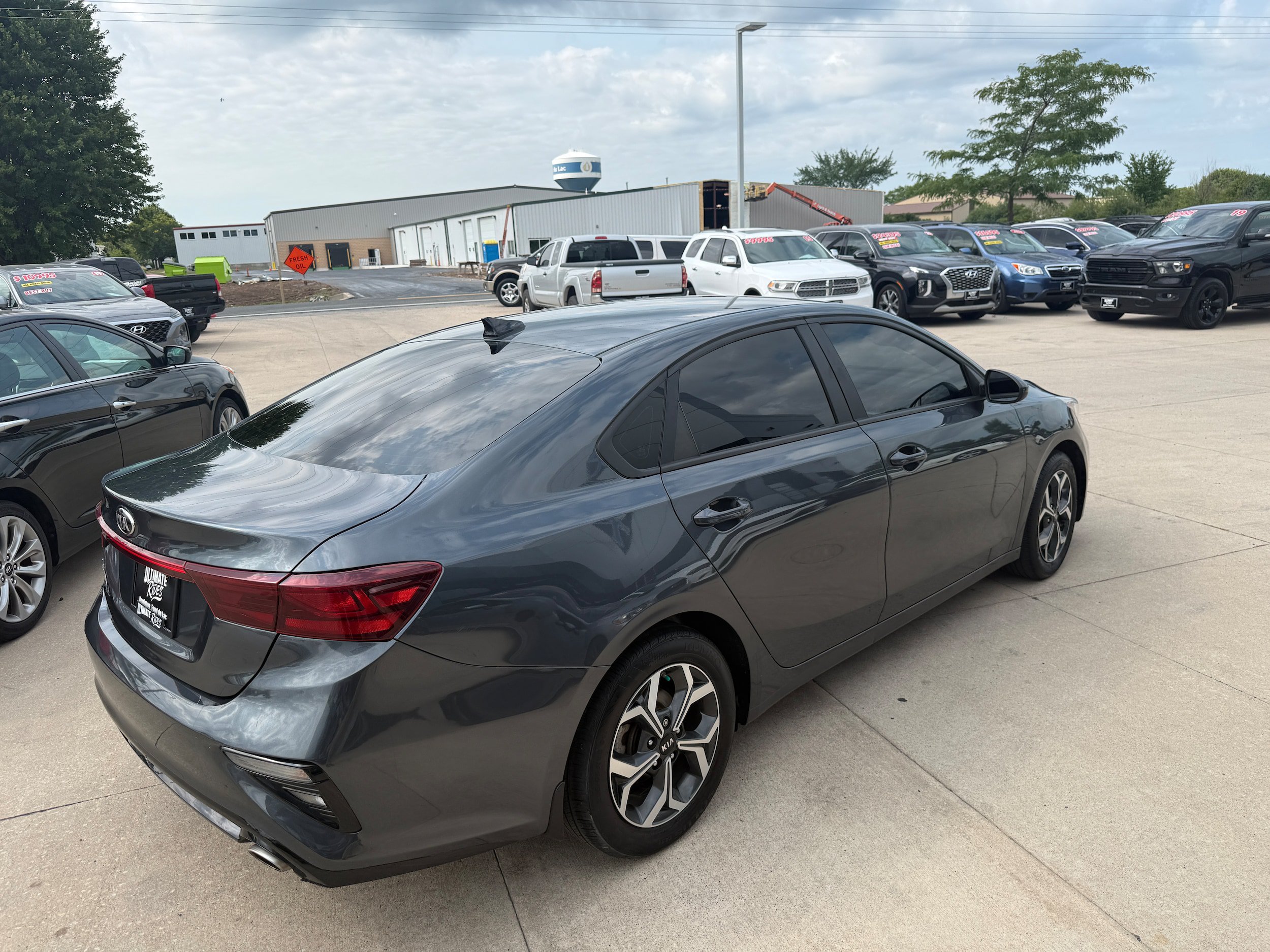 Used 2021 Kia Forte LXS FWD image 7