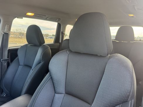 Used 2022 Subaru Ascent Premium w/ Convenience Package image 13