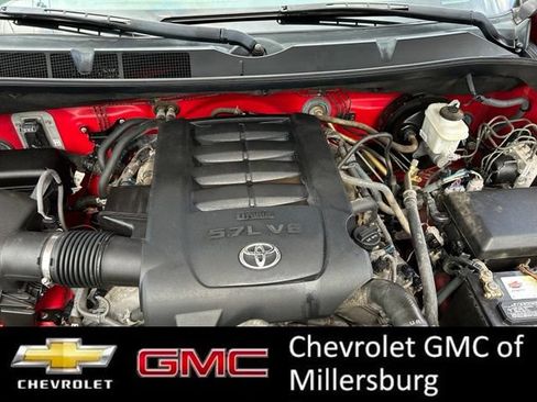 Used 2016 Toyota Tundra SR5 w/ SR5 Upgrade Package AWD/4WD image 10
