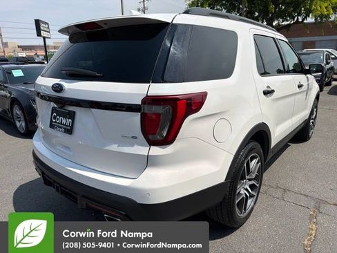 Used 2016 Ford Explorer Sport w/ Equipment Group 401A AWD/4WD image 5