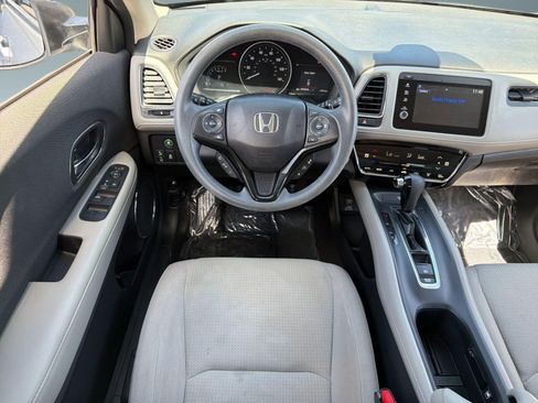 Used 2020 Honda HR-V EX image 27