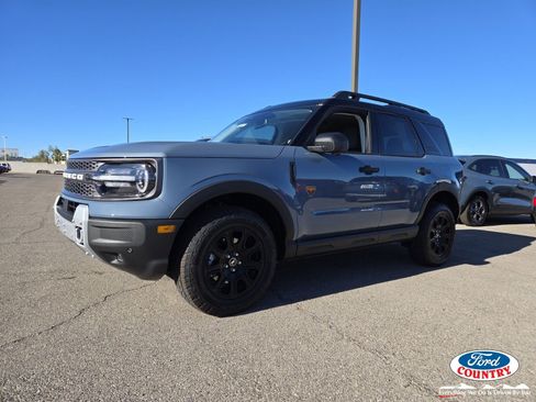 New 2025 Ford Bronco Sport Badlands w/ Badlands Tech Package AWD/4WD image 2