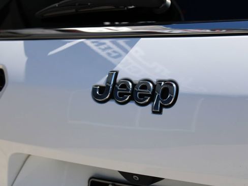 Used 2022 Jeep Grand Cherokee L Overland AWD/4WD image 20