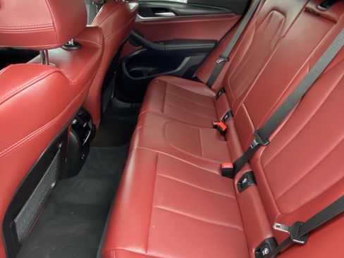 Used 2023 BMW X4 M40i w/ Premium Package image 15