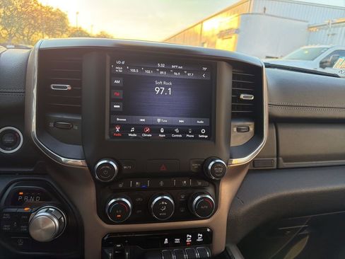 Used 2021 RAM 1500 Laramie image 12