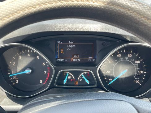 Used 2017 Ford Escape SE FWD image 27