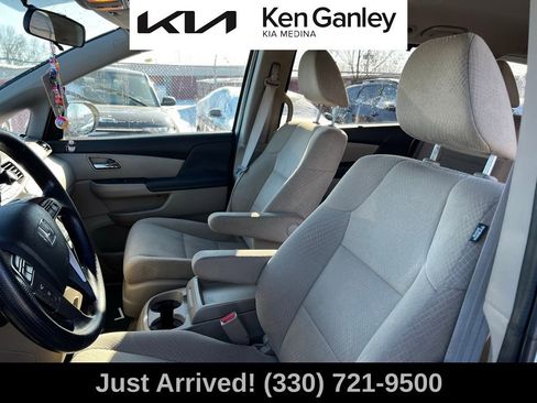 Used 2016 Honda Odyssey EX image 11