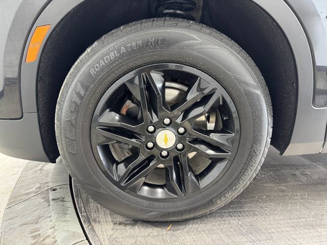 Used 2019 Chevrolet Blazer LT FWD image 10