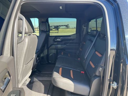 Used 2023 GMC Sierra 1500 AT4 w/ AT4 Premium Package image 12