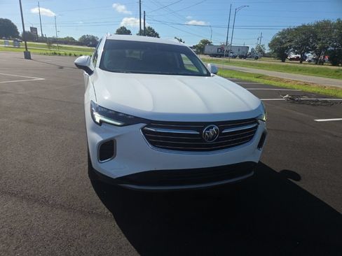 Used 2023 Buick Envision Essence FWD image 2