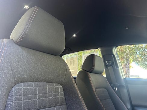 Used 2023 Honda HR-V Sport image 14