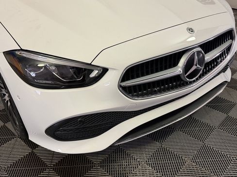 Used 2025 Mercedes-Benz C 300 4MATIC Sedan image 11
