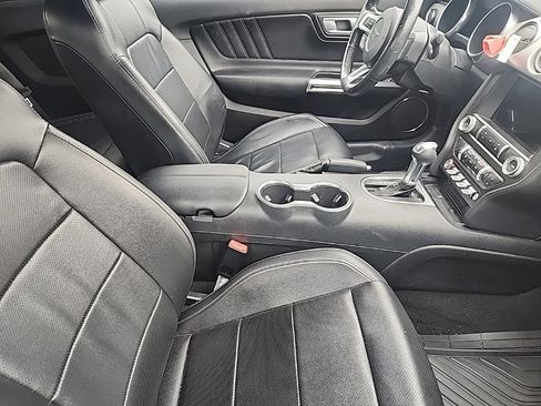 Used 2022 Ford Mustang Premium RWD image 14