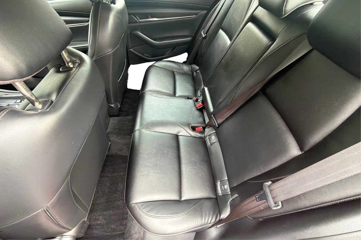 Used 2021 MAZDA MAZDA3 s FWD image 10