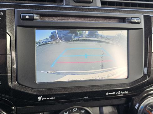 Used 2016 Toyota 4Runner Trail AWD/4WD image 11